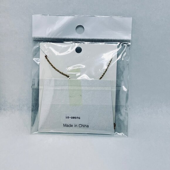 New Viola Gold Tone Cable Chain Necklace W/Dog Bone And Heart Pendants (5453) - Picture 4 of 4